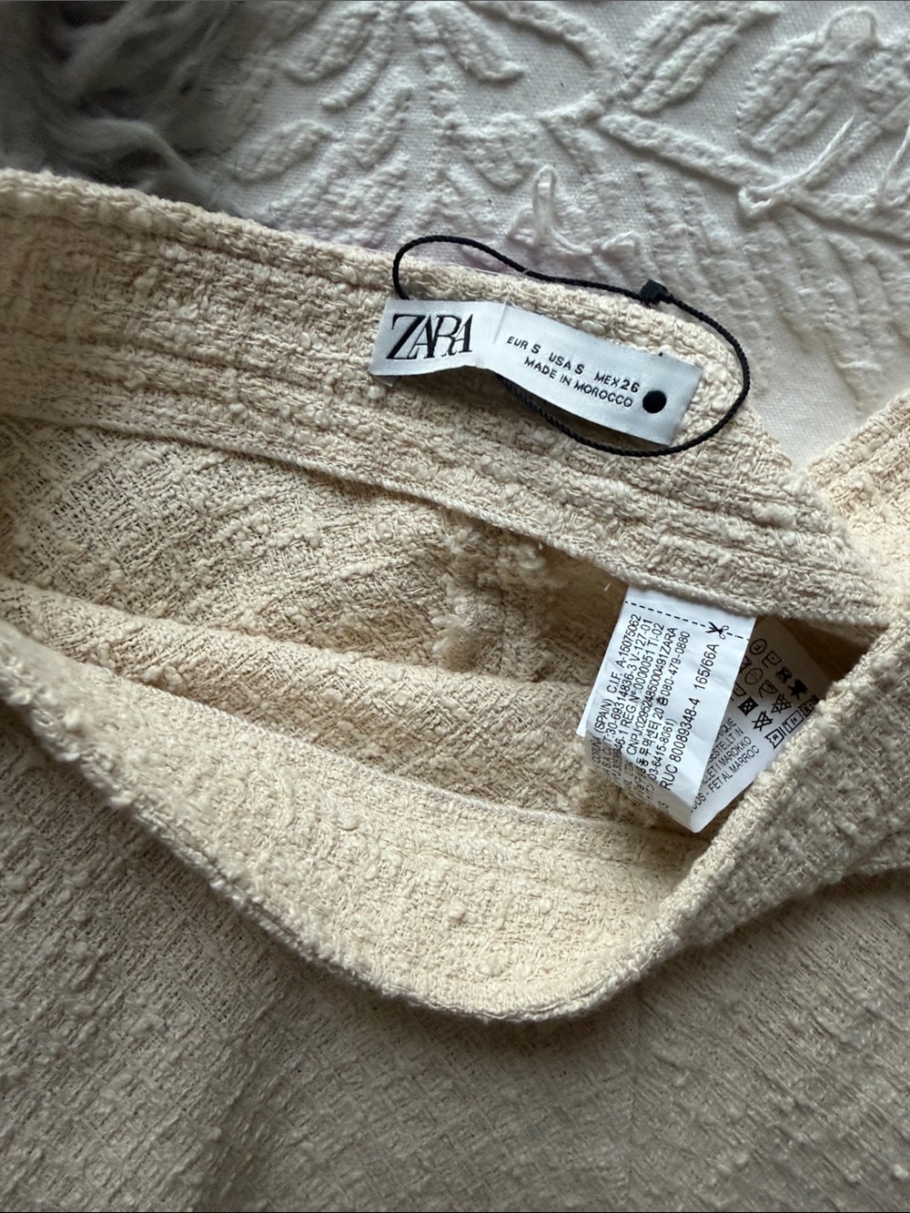 Zara Cream Textured Boucle A-Line Midi/ Boot Skirt sm - Picture 3 of 5
